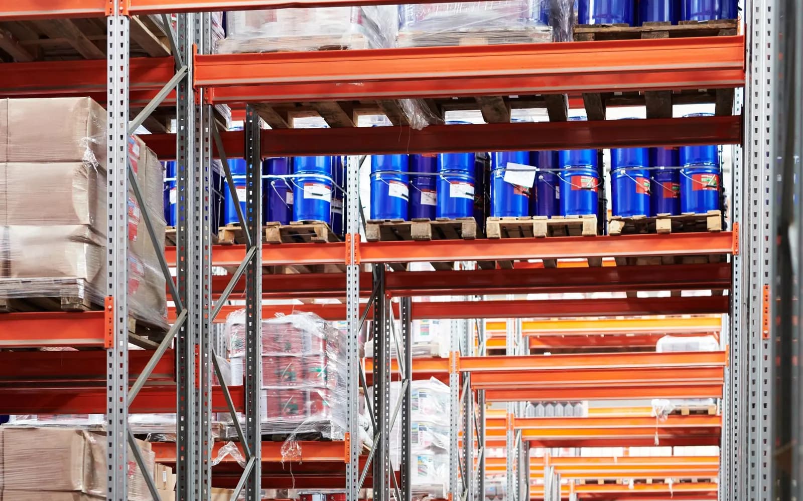 Warehouse & Routing Intelligence - Distribution intelligence with smart routing and demand prediction.